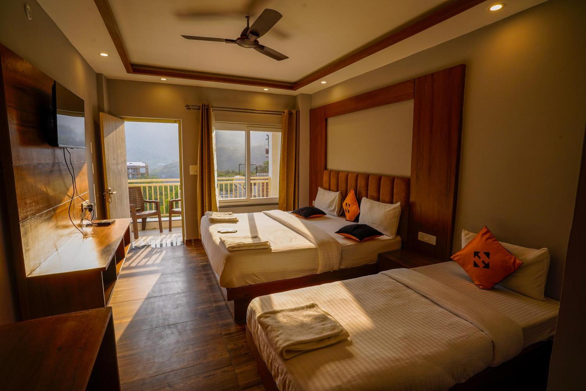 Hide-In Rishikesh, Laxman Jhula Hostel Eksteriør bilde