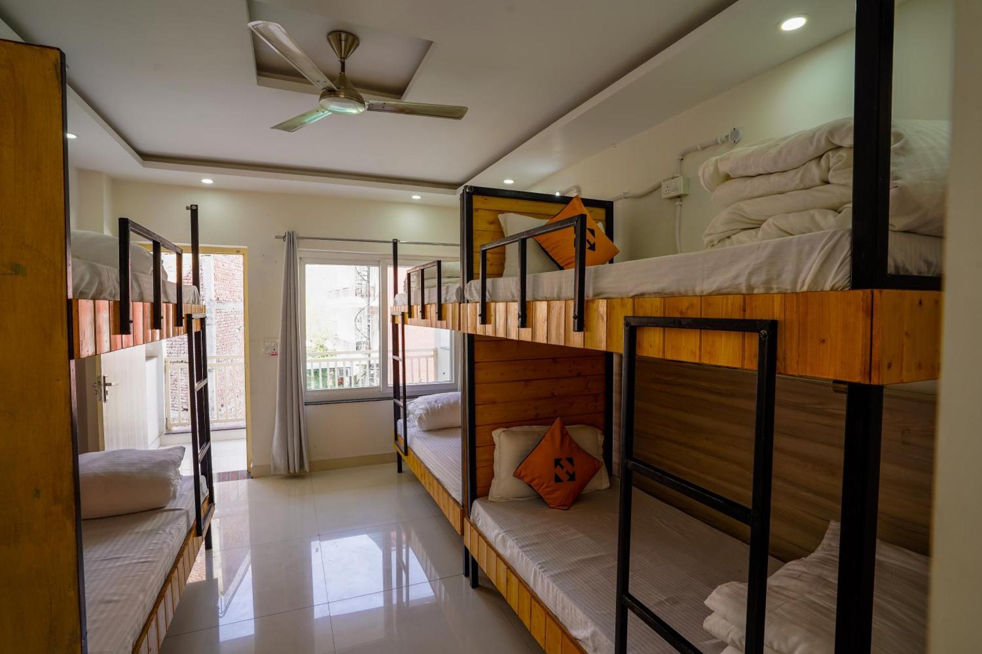 Hide-In Rishikesh, Laxman Jhula Hostel Eksteriør bilde